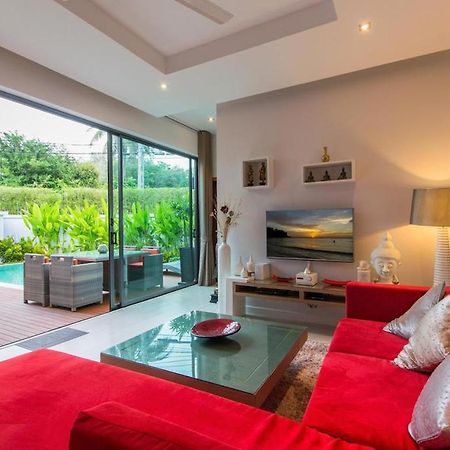Villa Isawan Rawai Esterno foto